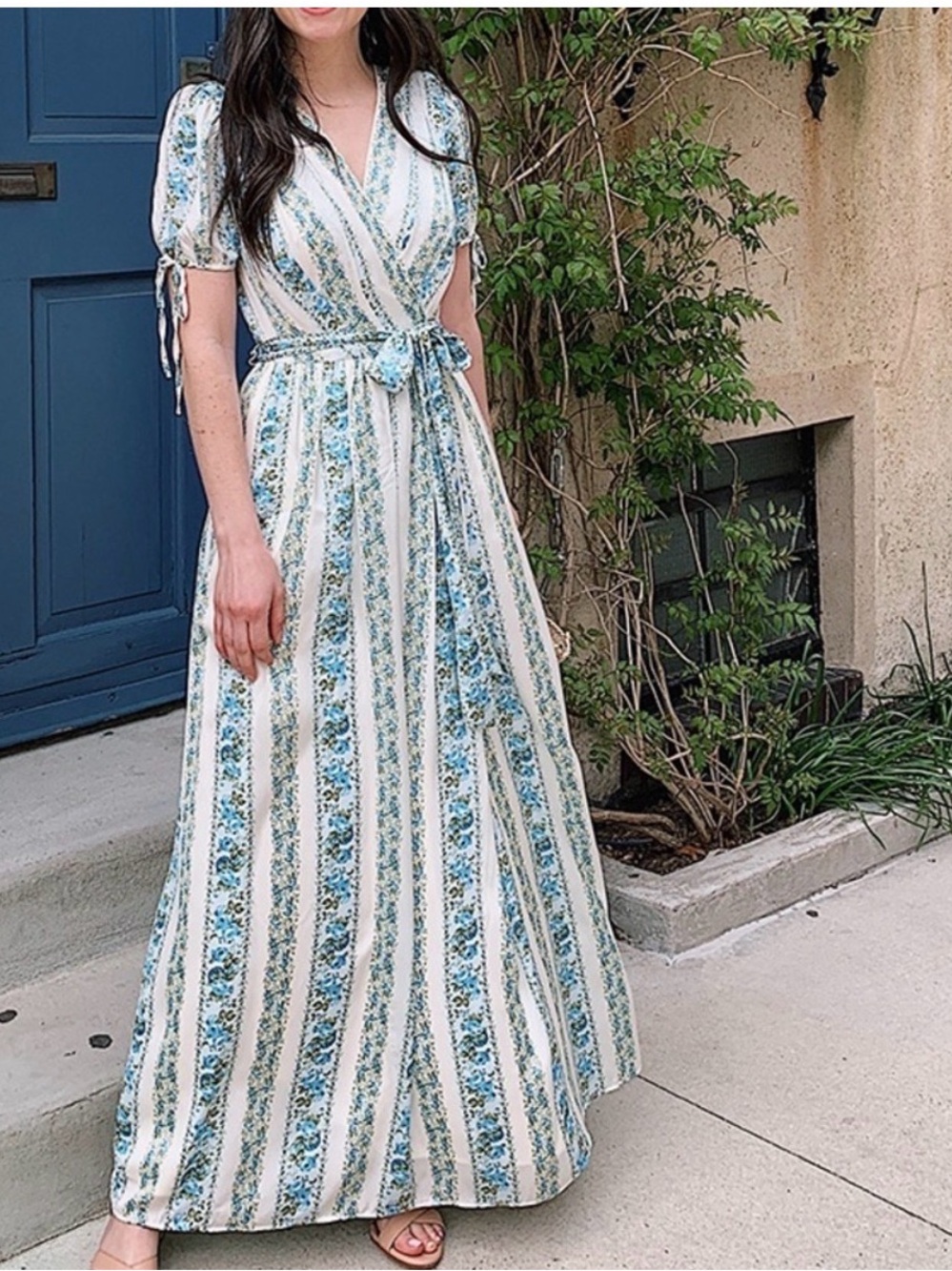 GAL MEETS GLAM Imogene Floral Maxi Dress - Picture 2 of 11